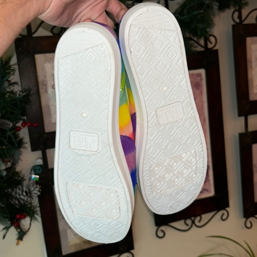 Handmade Rainbow Sneakers Women’s 11 One-of-a-Kind Hand Painted Canvas Shoes - Picture 9 of 9